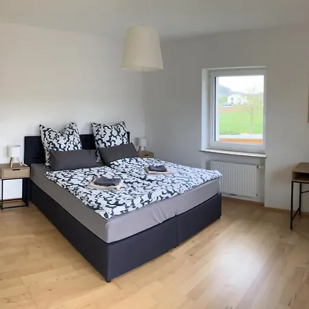 Koestlbach Apart I Ferienwohnung Bis 3 & 6 Personen I Nuernberg I Neumarkt I Messe I Natur I Kueche I Parken I Waschmaschine I Garten Postbauer-Heng Экстерьер фото
